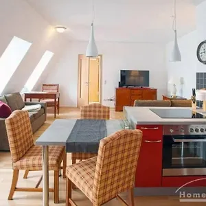 apt-in-der-strohsackpassage-zentrum-hbf-oper.bestleipzighotels.com/